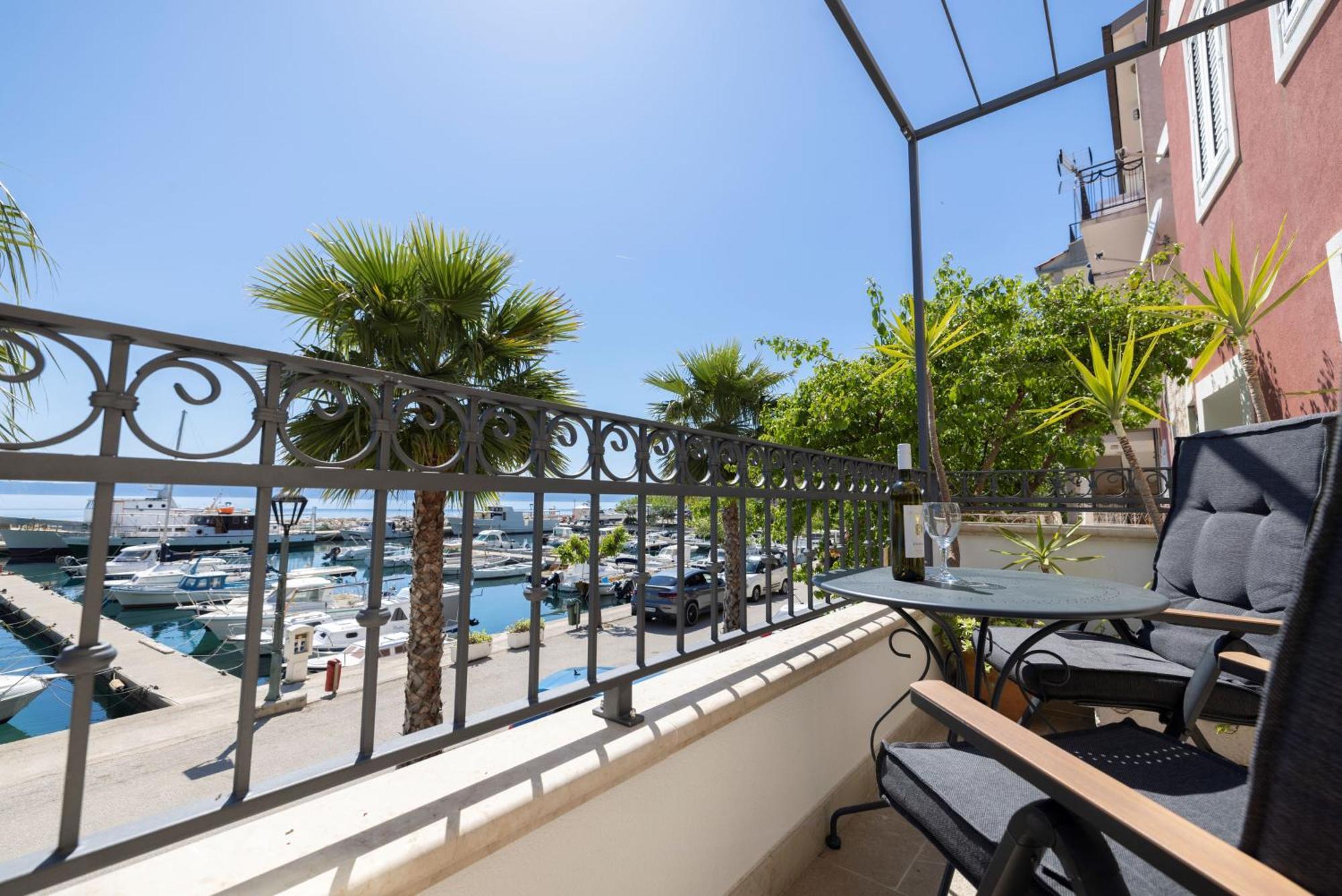 Jasminka Apartments Podgora Bagian luar foto