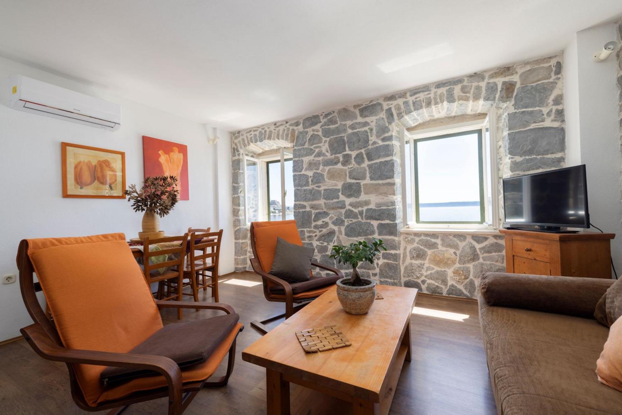 Jasminka Apartments Podgora Bagian luar foto